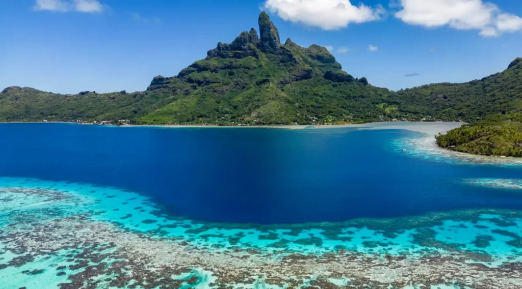 A Journey Across the Pacific—From Lava-Formed Peaks to Lagoon Blues