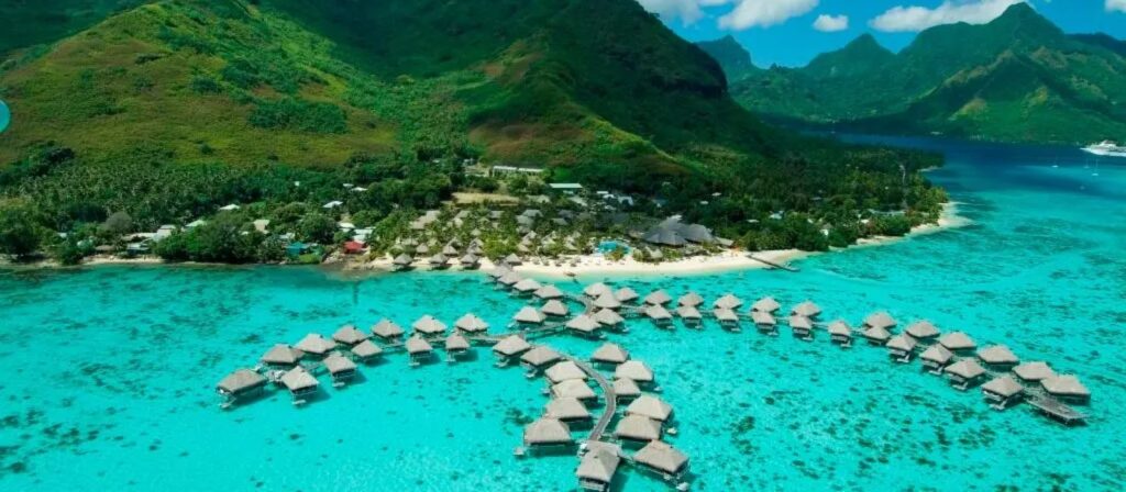 Moorea, Raiatea & Bora Bora: French Polynesia Island Hopping (10 Nights)
