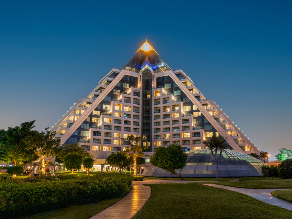 Dubai Raffles Dubai and a Soft Landing in the City