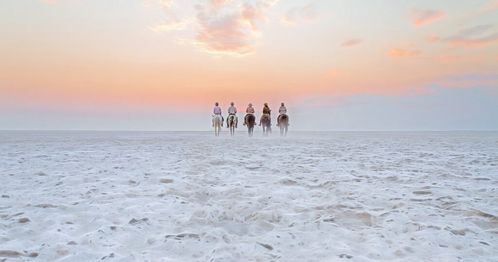 Makgadikgadi Salt Pans 3 Nights at Jack’s Camp via Maun and Tsigaro airstrip